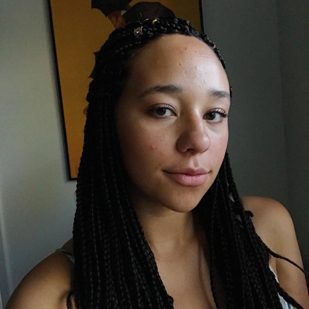 Meet your Posher, Alivia